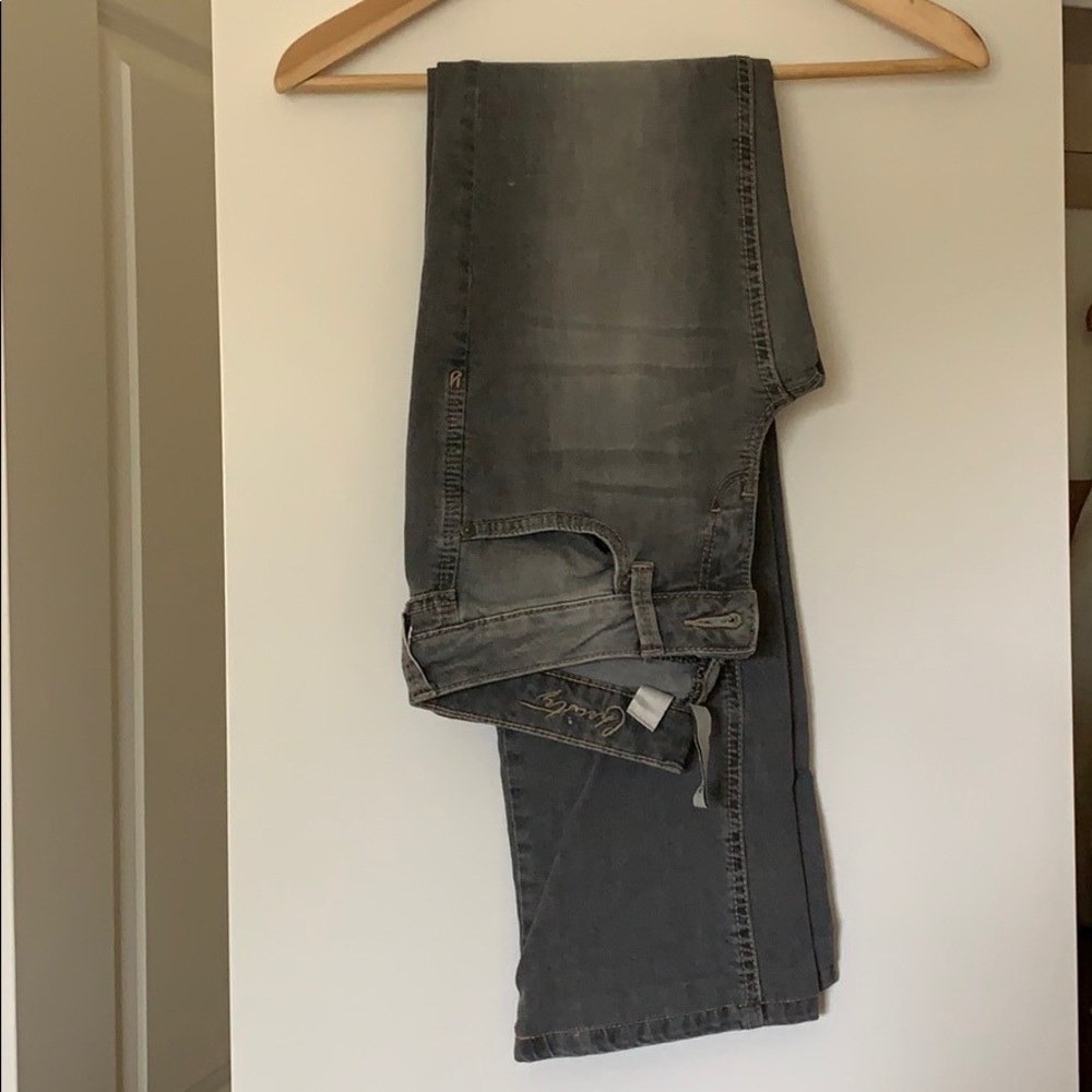 📌 SOLD! MNG by Mango Jeans Stone Grey 4/26